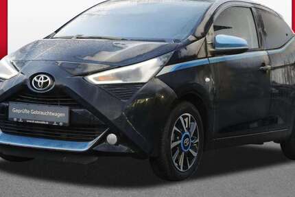 Toyota Aygo 37.700 km 10.989 &euro; Bochum 44807