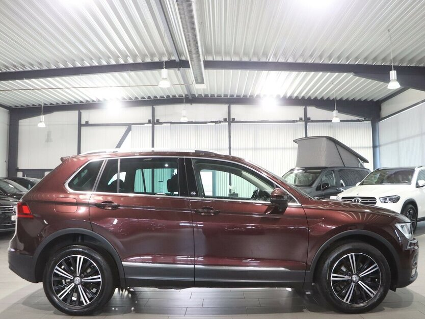 VW Tiguan 1.4 TSI DSG 4M SOUND / PANORAMA / AID 116.000 km 19.444 € Hamm 59077