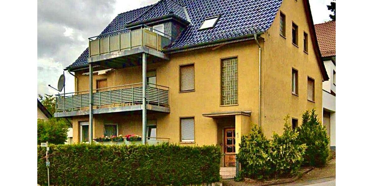 4-Zimmer Dachgeschosswohnung mit Panorama-Balkon 4 zimmer