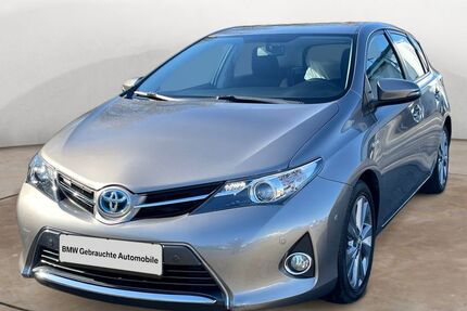 Toyota Auris 114.001 km 9.590 &euro; Werne 59368