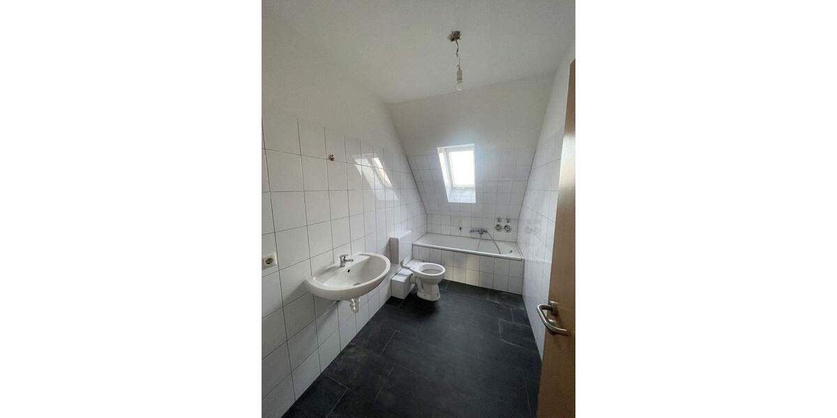 Etagenwohnung Gelsenkirchen Bismarck - 3 Zimmer, 81 m&sup2;, 113.500&euro; | Angebot:24780449