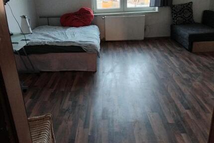 Wohnung Bochum Bochum-Mitte - 4 Zimmer, 47 m&sup2;, 550&euro; | Angebot:25929422