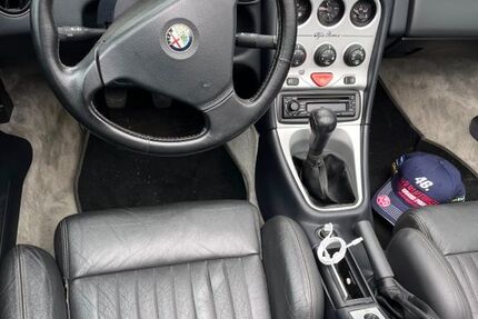 Alfa Romeo Spider 49.000 km 10.900 &euro; Dortmund 44309