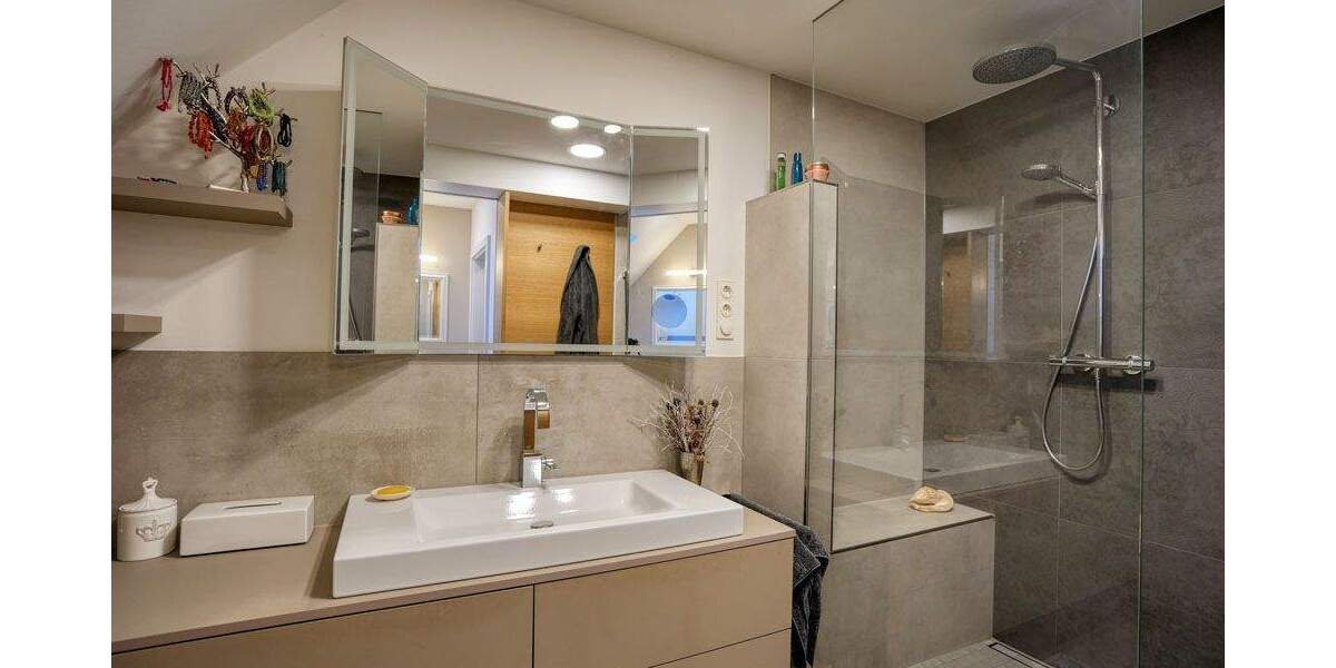 Etagenwohnung Gelsenkirchen Ückendorf - 3 Zimmer, 100 m&sup2;, 389.000&euro; | Angebot:24452165