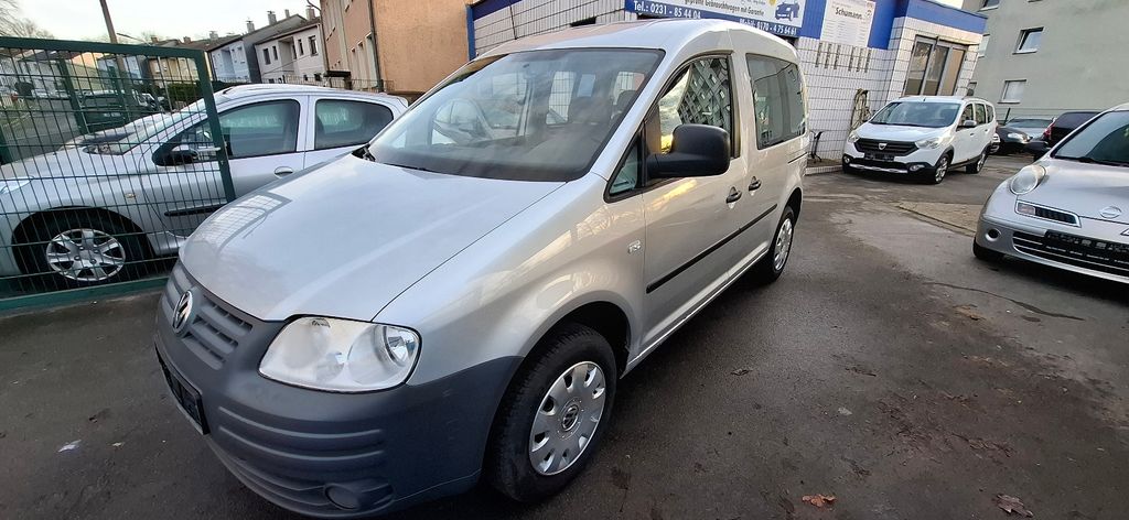 VW Caddy 154.500 km 2.990 &euro; Dortmund 44339