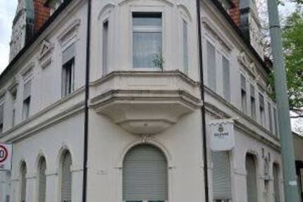 Denkmal Historismus **Wohngebäude **Eckhaus mit 6 Wohnungen und großem Grund und Boden *saniert und *renoviert