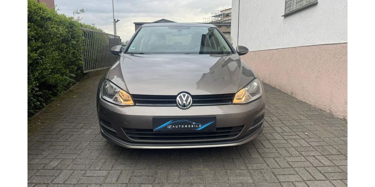 VW Golf 99.400 km 10.300 &euro; Oer-Erkenschwick 45739