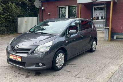 Toyota Verso 138.856 km 9.999 &euro; Datteln 45711