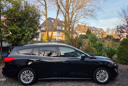 Ford Focus 48.900 km 15.500 &euro; Hagen 58119