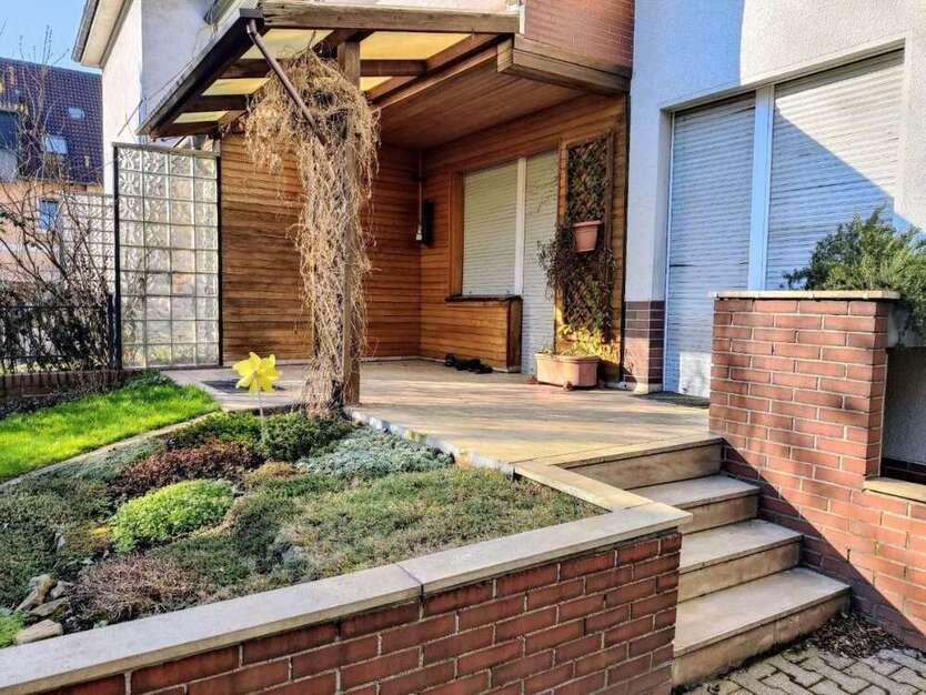 Haus zum Kaufen in Dortmund 479.900 € 300 m²