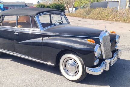 Mercedes-Benz 300 94.500 km 128.000 &euro; Dortmund 44143