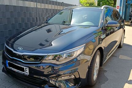 Kia Optima 52.000 km 18.900 € Recklinghausen 45657