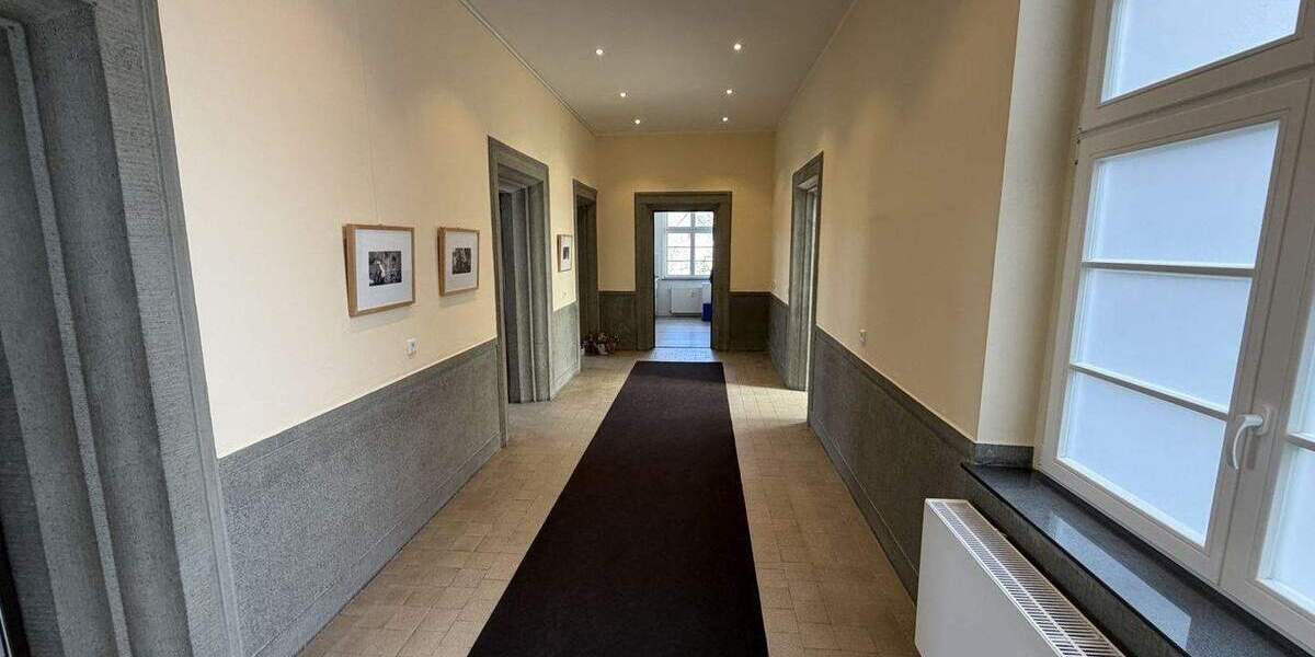 Gewerbeobjekt Hagen Hochschulviertel - 8 Zimmer, 371 m&sup2;, 4.200&euro; | Angebot:25799404