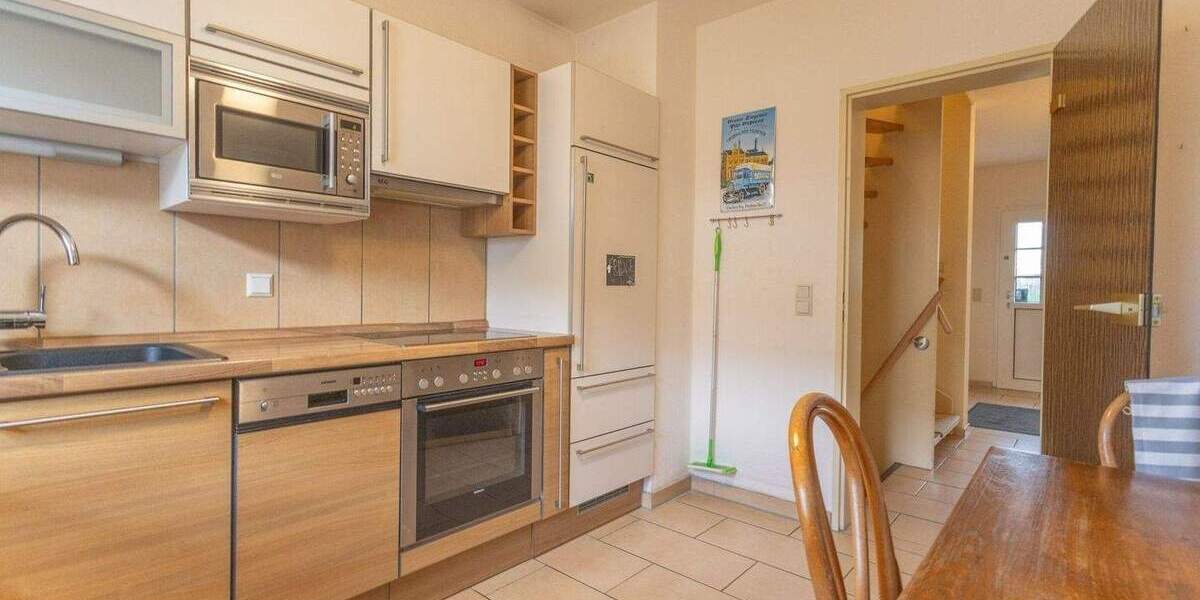 Reihenmittelhaus Menden Mitte - 4 Zimmer, 103 m&sup2;, 255.000&euro; | Angebot:25927269