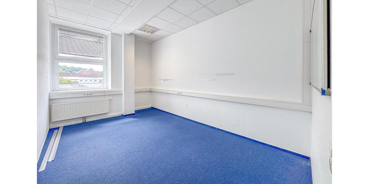BÜRO – 270 m² – 7 BÜROS – 2 BESPRECHUNGSRÄUME – KÜCHE – LASTENAUFZUG – STELLPLÄTZE – TOP AUFGETEILT! zimmer