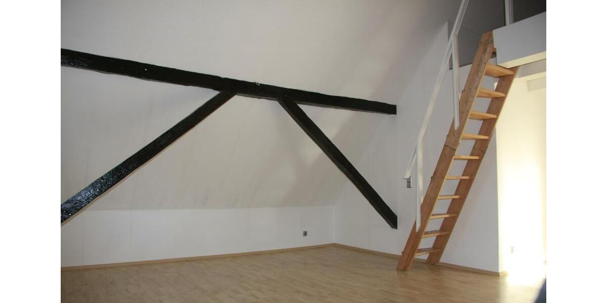 Dachgeschoßwohnung Ennepetal - 2 Zimmer, 64 m&sup2;, 450&euro; | Angebot:24829671