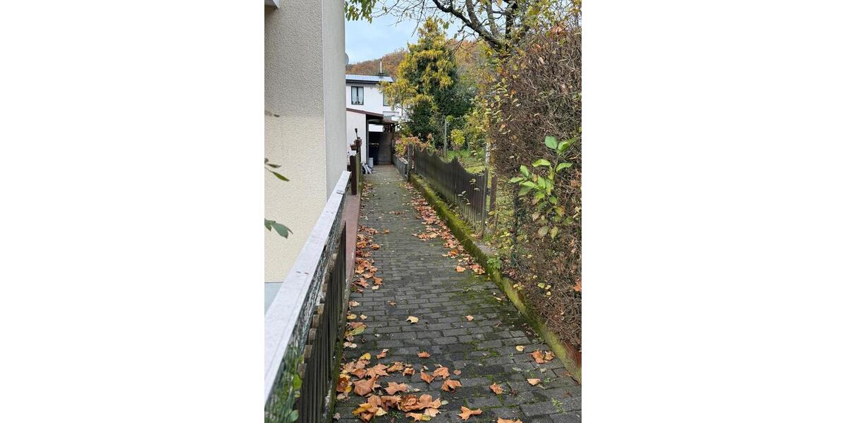 Reihenhaus Menden (Sauerland) - 6 Zimmer, 140 m&sup2;, 325.000&euro; | Angebot:24468870