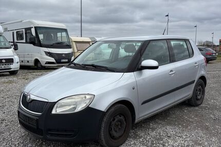 Skoda Fabia 182.856 km 1.499 &euro; Menden 58708