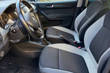 Skoda Fabia 150.000 km 6.300 &euro; Dortmund 44319