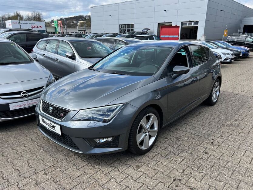 Seat Leon 151.800 km 9.990 € Wuppertal 42109