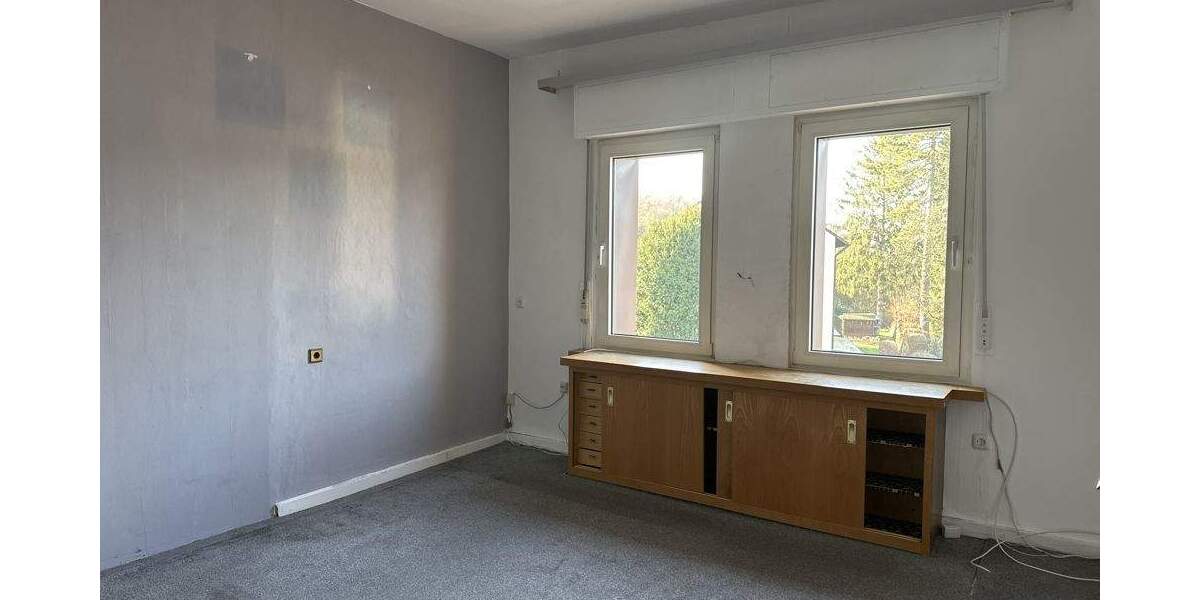 Mehrfamilienhaus, Wohnhaus Dortmund / Kirchhörde Kirchhörde - 9 Zimmer, 271 m&sup2;, 549.000&euro; | Angebot:24746509