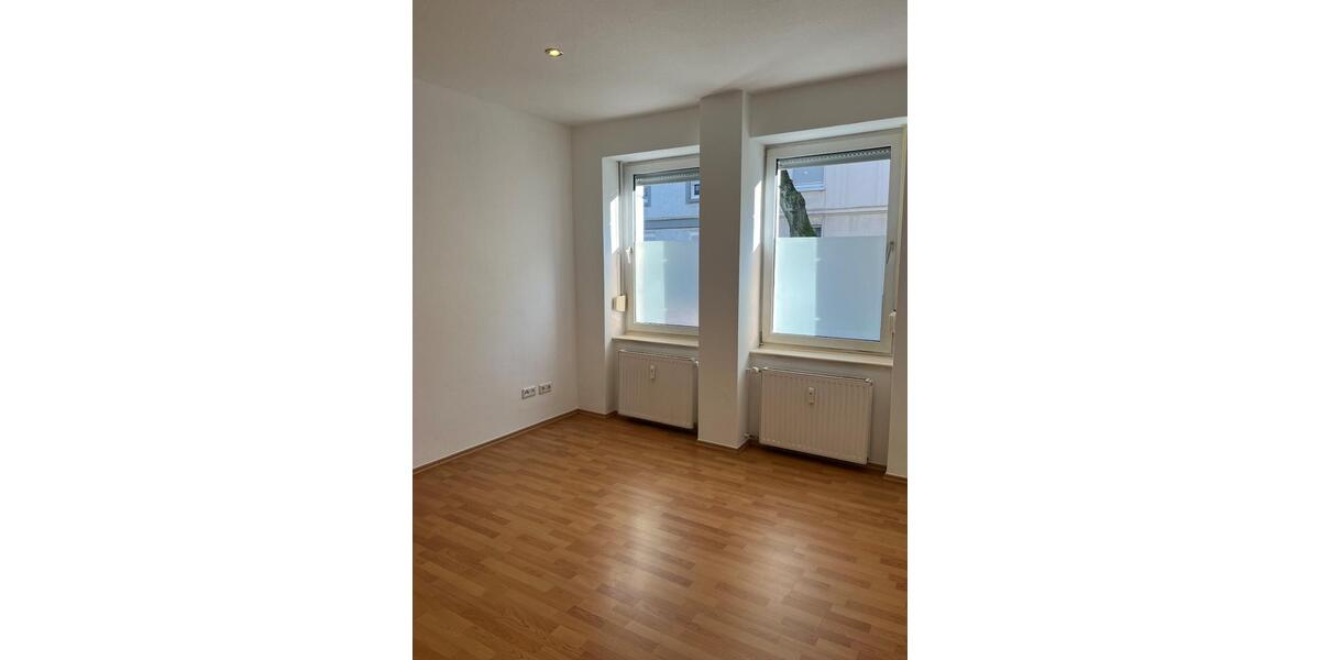 Erdgeschoßwohnung Iserlohn - 1 Zimmer, 28 m&sup2;, 300&euro; | Angebot:26321930