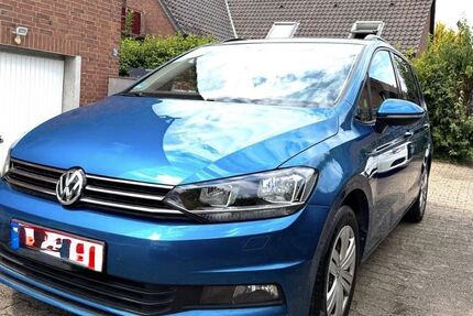 VW Touran 256.000 km 8.900 &euro; Lünen 44534