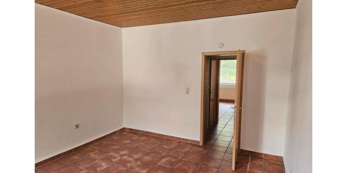 Erdgeschoßwohnung Herne Wanne - 1 Zimmer, 40 m&sup2;, 320&euro; | Angebot:25884062