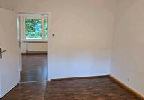 Renovierte 2,5 Zimmer Wohnung zu vermieten