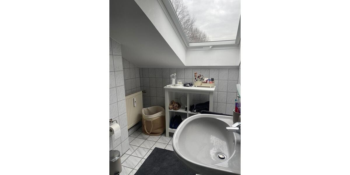 Dachgeschosswohnung 1 zimmer