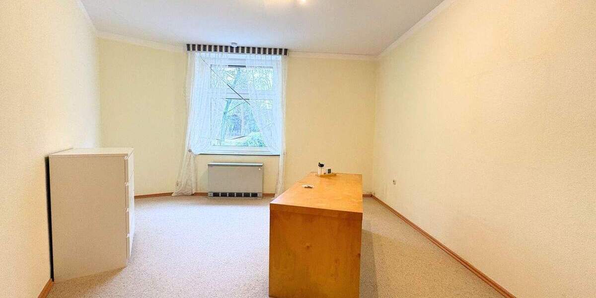 Gewerbeobjekt Gelsenkirchen Rotthausen - 5 Zimmer, 590&euro; | Angebot:24736251