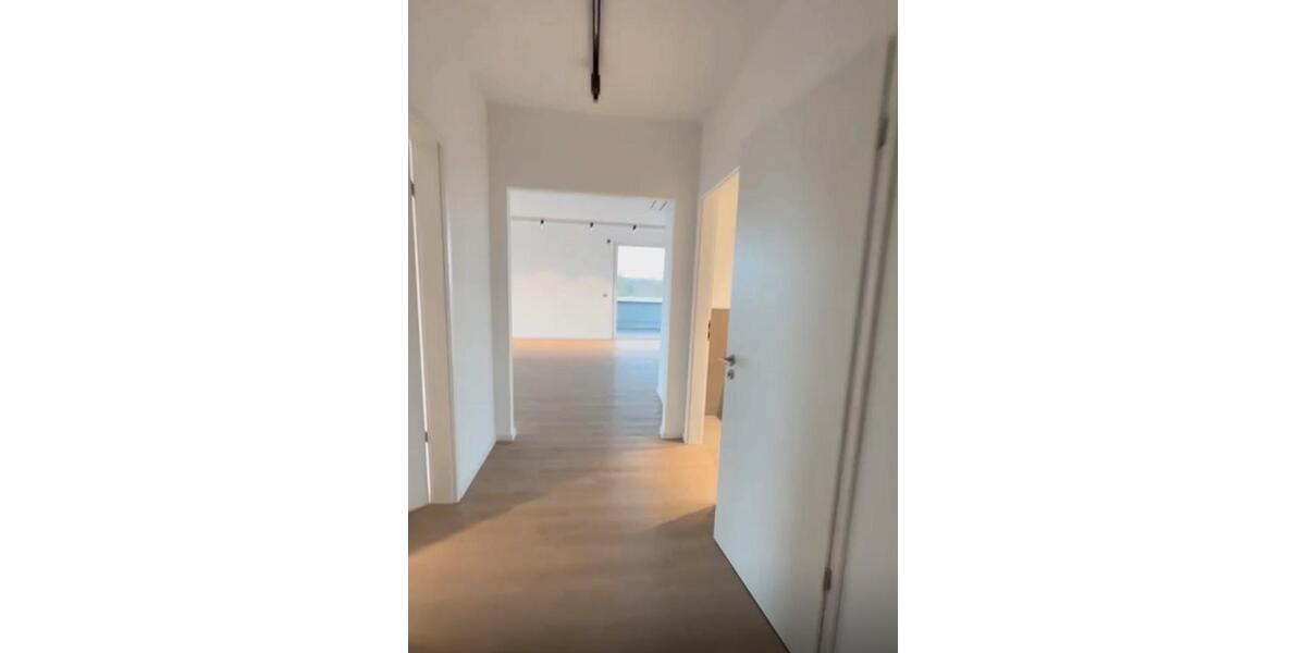 Einfamilienhaus Iserlohn Sümmern - 3 Zimmer, 136 m&sup2;, 2.145&euro; | Angebot:24754656