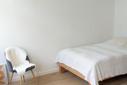 Wohnung Dortmund Innenstadt West - 4 Zimmer, 16 m&sup2;, 476&euro; | Angebot:25986190