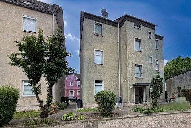 Etagenwohnung Herne Herne-Mitte - 2 Zimmer, 79 m&sup2;, 135.000&euro; | Angebot:23972330