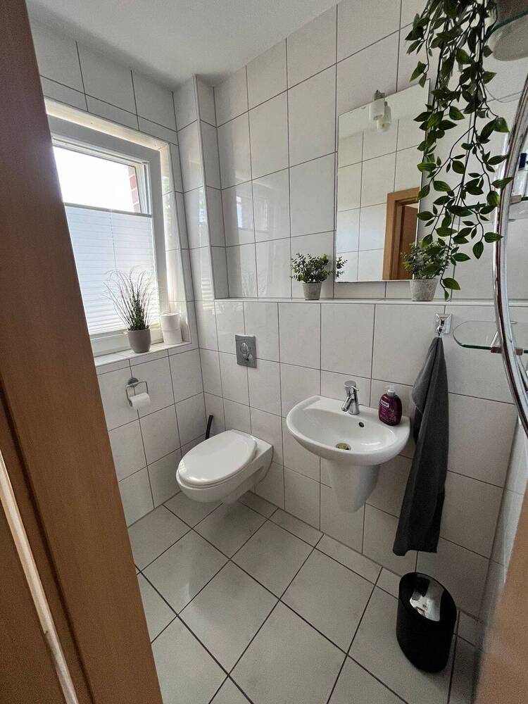 Einfamilienhaus mit Terrasse und gr. Garten
