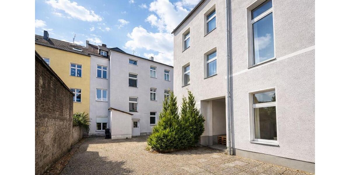 Etagenwohnung Gelsenkirchen Ückendorf - 2 Zimmer, 78 m&sup2;, 841&euro; | Angebot:25963750