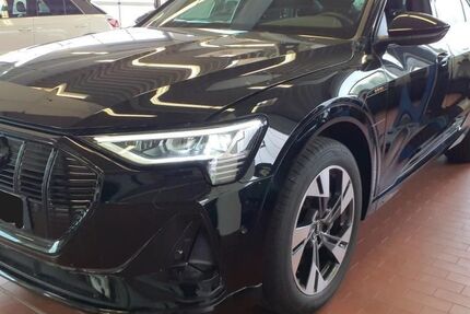 Audi e-tron 28.698 km 30.225 &euro; Hagen 58091