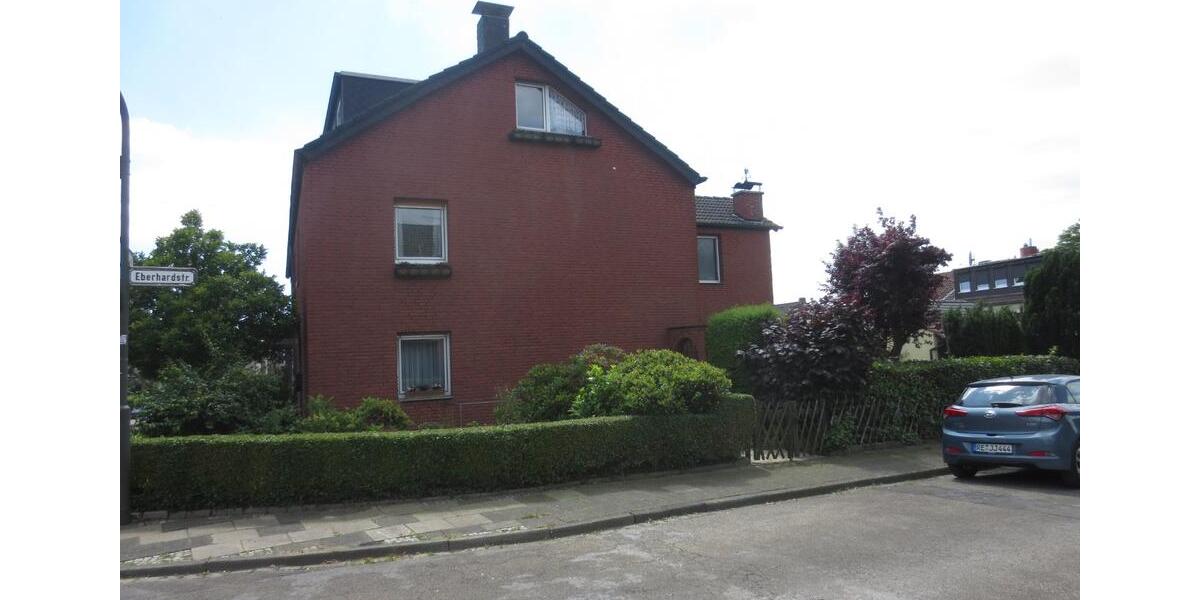 Zweifamilienhaus - ideal geeignet als Zweigenerationenhaus in RE 8 zimmer