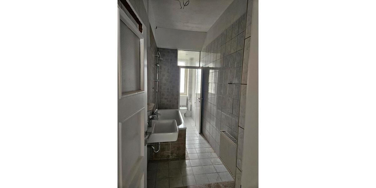 Etagenwohnung Hagen Hagen-Nord - 5 Zimmer, 160 m&sup2;, 1.150&euro; | Angebot:24337937