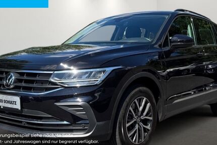 VW Tiguan 51.900 km 28.950 € Wuppertal 42109