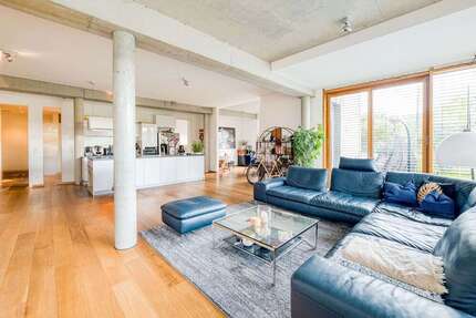 Wohnung zum Mieten in Berlin 3.114 € 172 m²