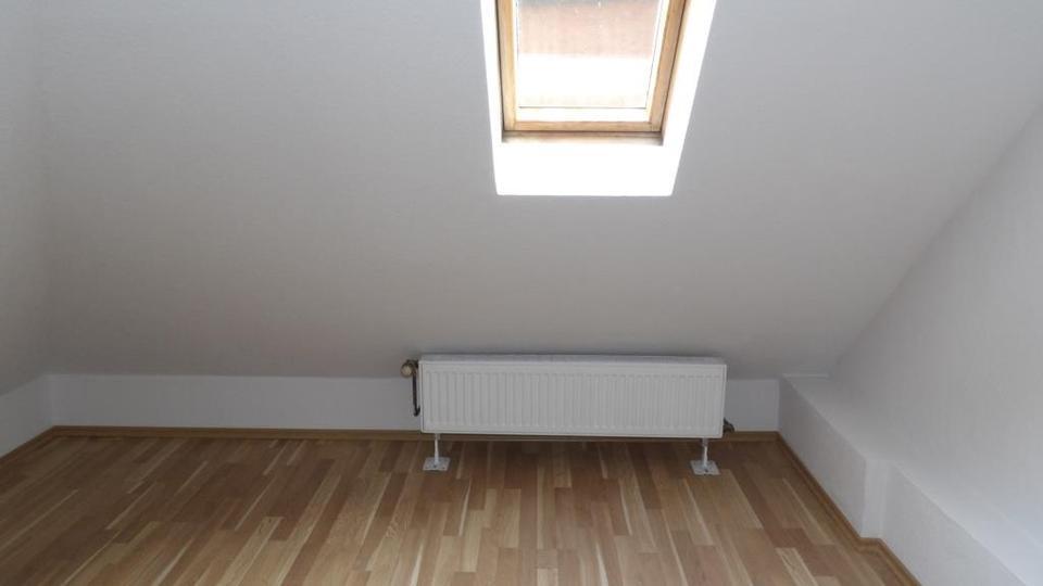 4 Zimmer - schnuckelig aufgeteilt ? Bitte sehr ! :-) Frei ab sofort, provisionsfrei ! zimmer