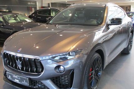 Maserati Levante 82.500 km 51.450 &euro; Schwerte 58239