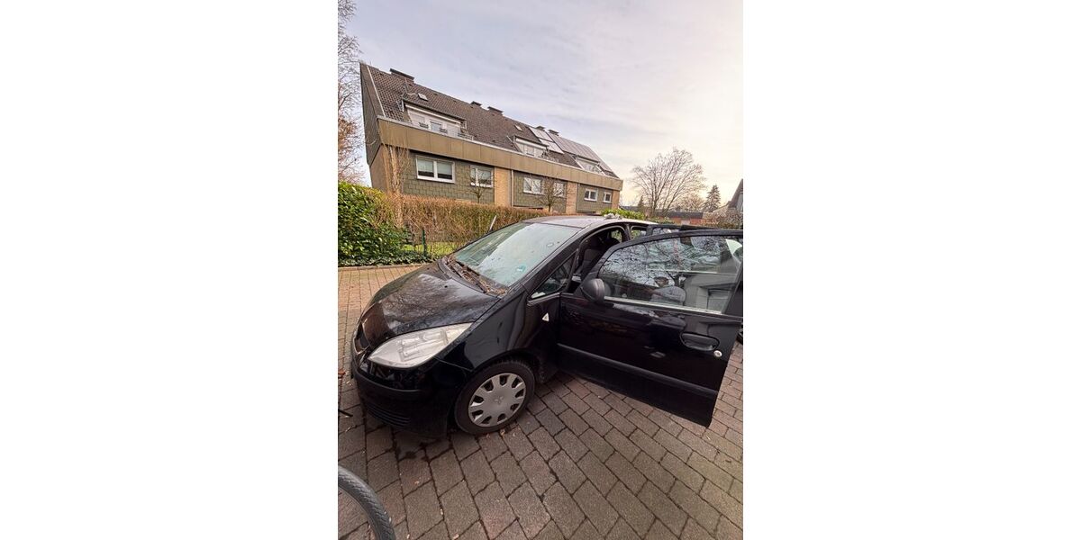 Mitsubishi Colt 103.000 km 1.400 &euro; Waltrop 45731