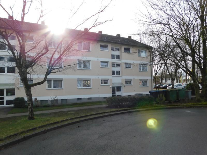 Neu renovierte 3 Zimmer mit Balkon, schön für eine liebe Familie ! zimmer