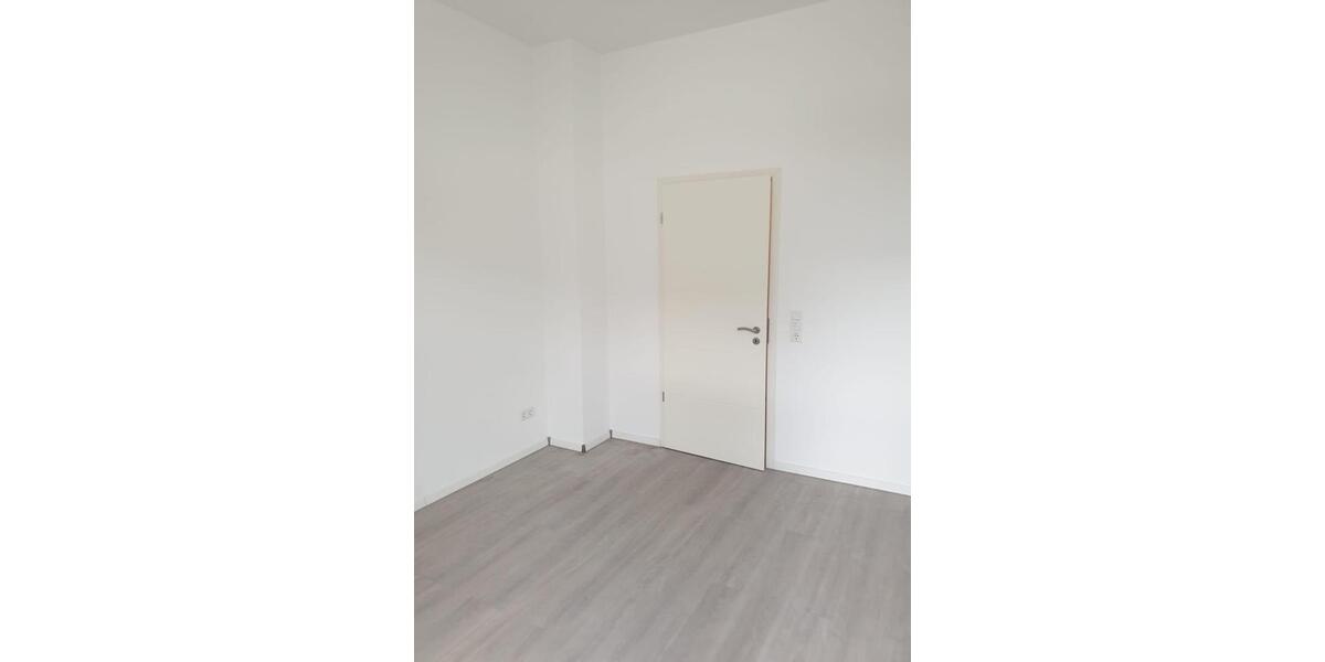 Erdgeschoßwohnung Dortmund Brackel - 6 Zimmer, 135 m&sup2;, 1.400&euro; | Angebot:22788276