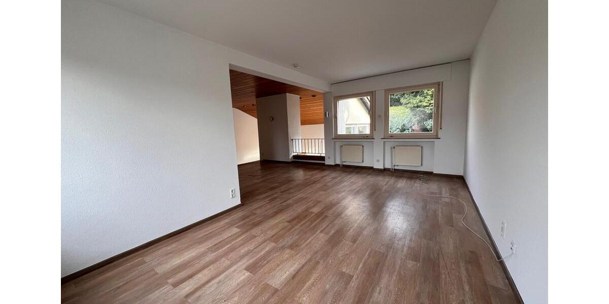 Doppelhaushälfte Iserlohn Sümmern - 3 Zimmer, 147 m&sup2;, 1.500&euro; | Angebot:26300804