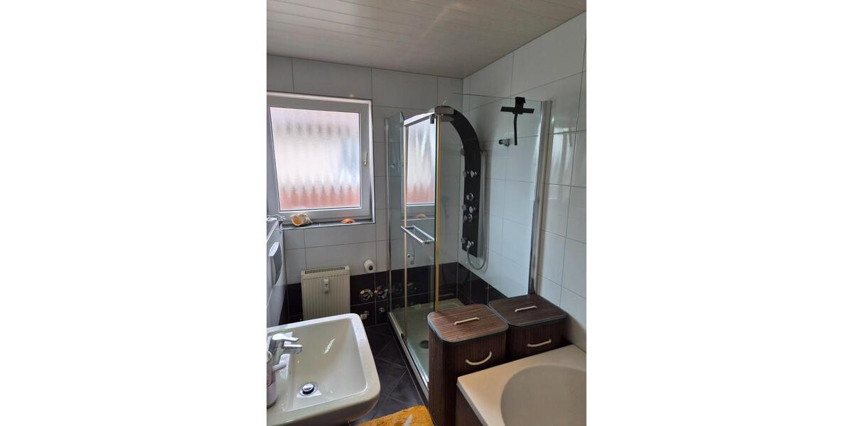 Dachgeschoßwohnung Bochum Eppendorf - 3 Zimmer, 75 m&sup2;, 790&euro; | Angebot:26233335