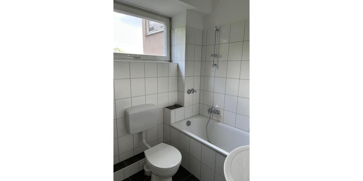Etagenwohnung Dortmund Scharnhorst - 2 Zimmer, 60 m&sup2;, 483&euro; | Angebot:26619384