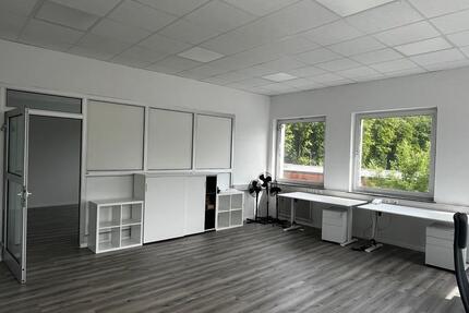 Lichtdurchflutetes Büro zentral zwischen Hemer und Menden zimmer